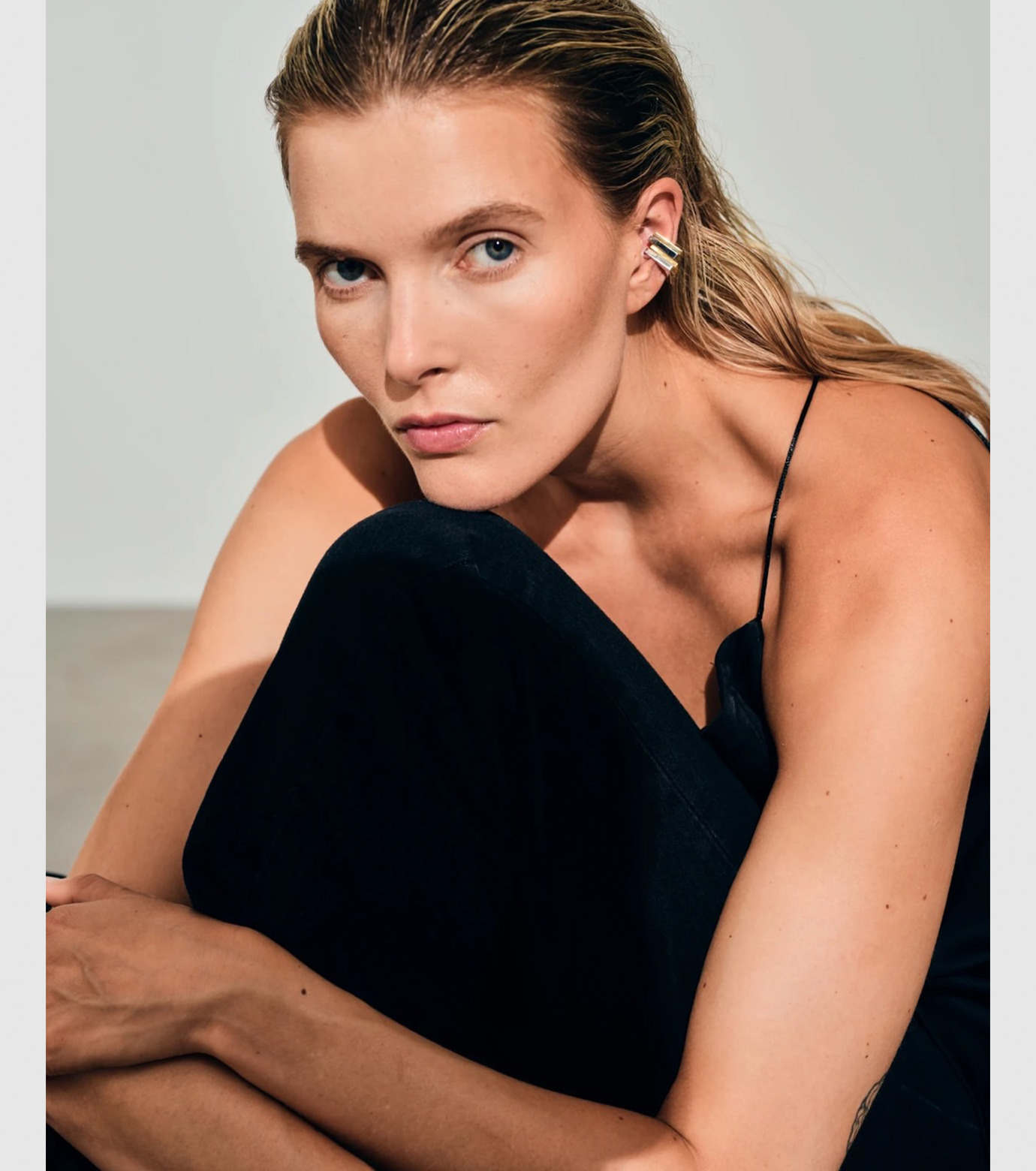 【Tom Wood】カラーミックス Step Ear Cuff Duo Step Ear Cuff Duo CZ - Tom Wood Project Official Online Store