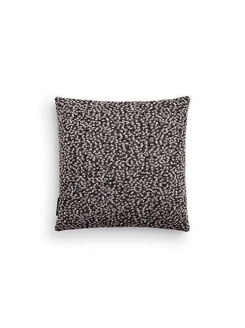 クヴァドラ / ラフ シモンズ - KVADRAT / RAF SIMONS | Ria