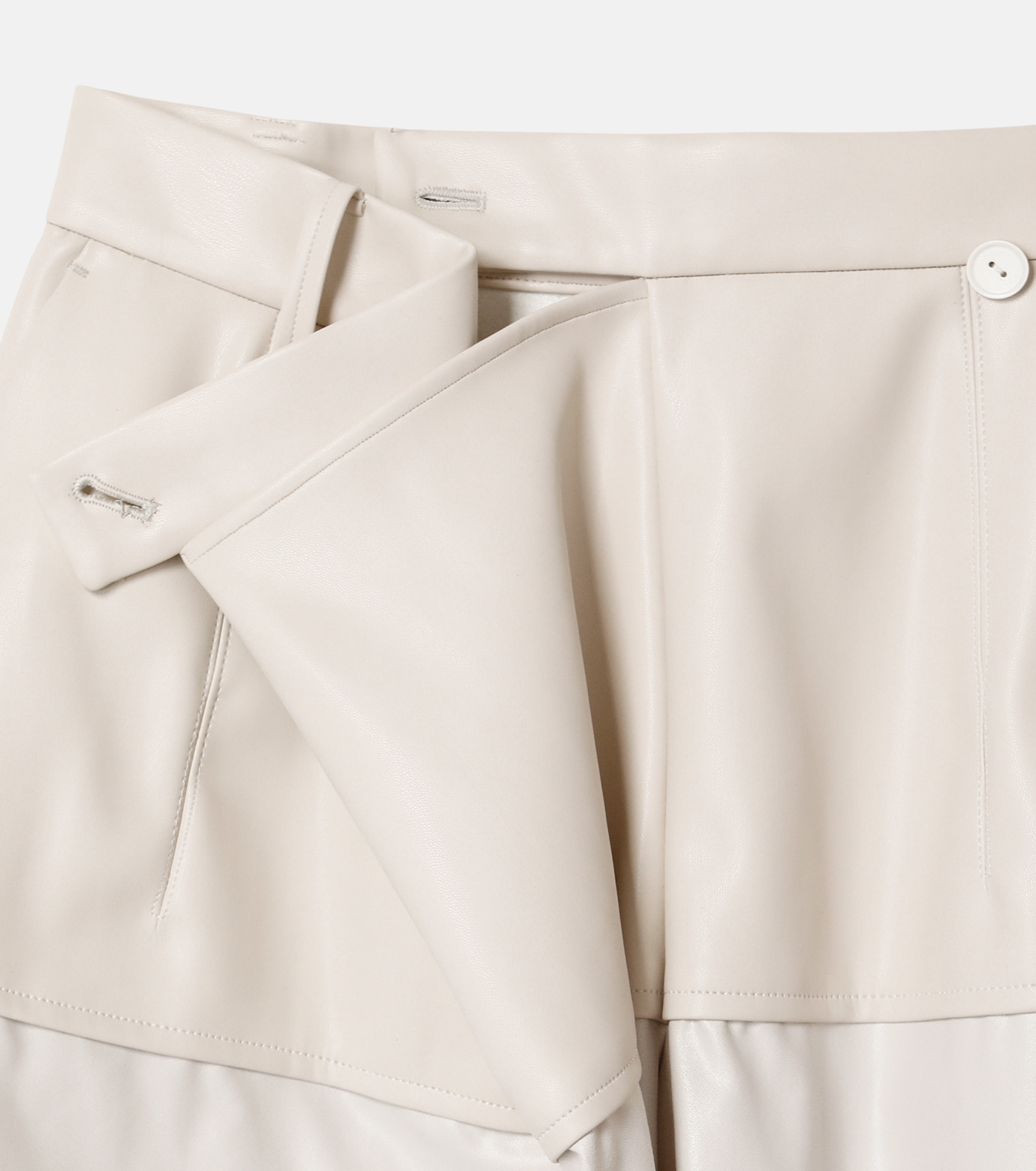 アイレネ - IRENE | Faux Leather×Georgette Shorts-Light | RESTIR 