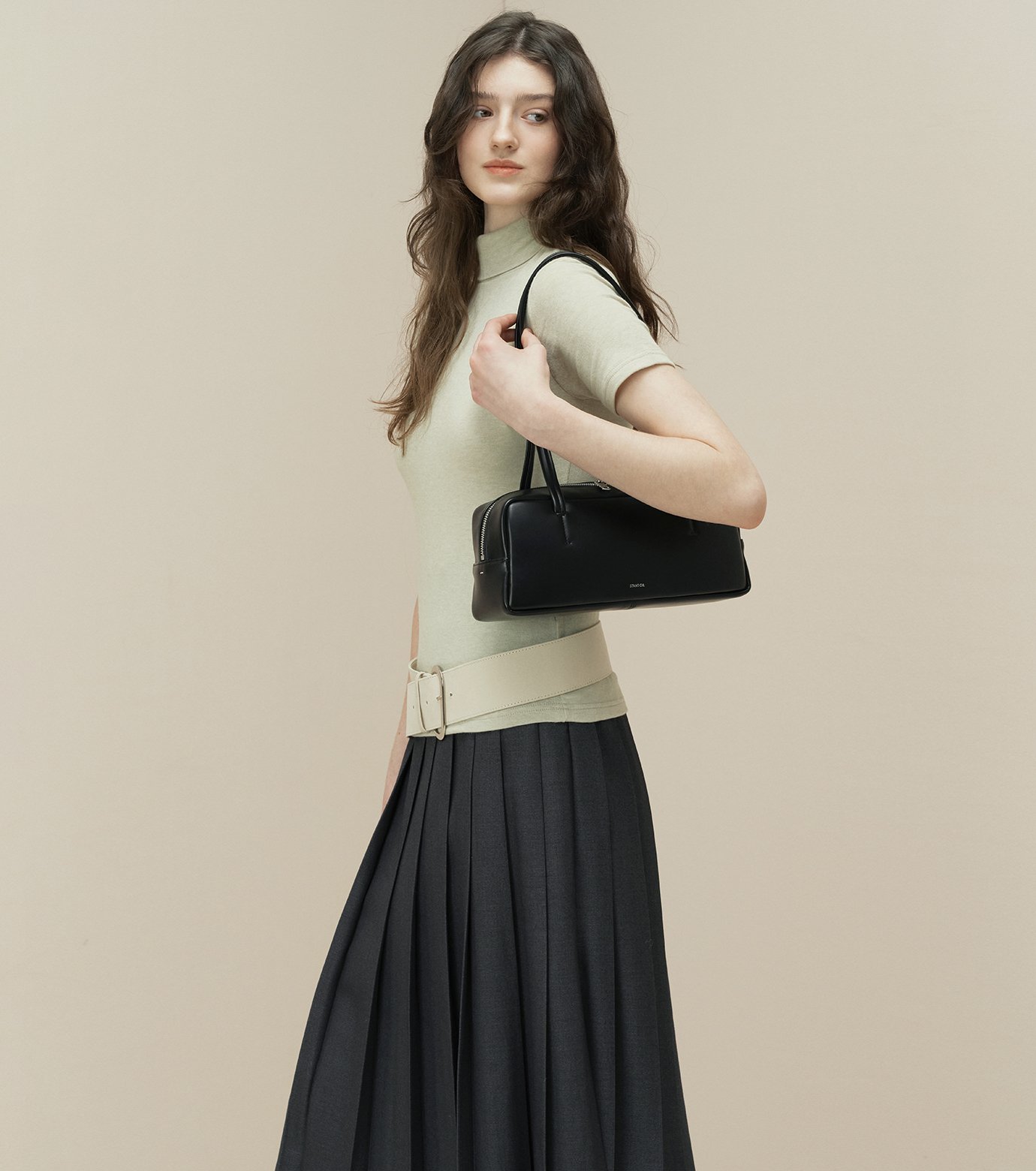 スタンドオイル - STAND OIL | More Baguette Bag-Black-Fの通販