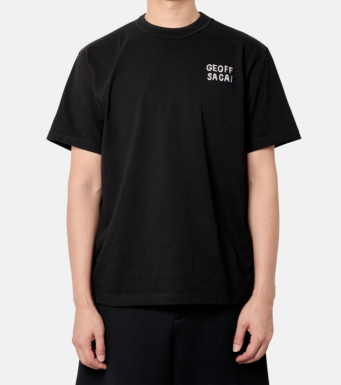 sacai フリンジデザイン ブラックTシャツ サカイ - sacai | geoff sacai Embroidery T-Shirt-Black-1の通販
