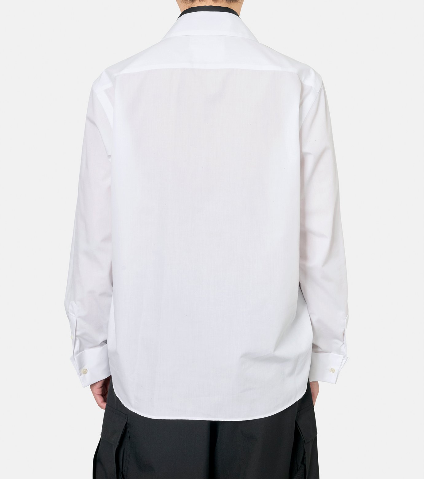 sacai Truth. ホワイトフーディー sacai Truth. ホワイトフーディー