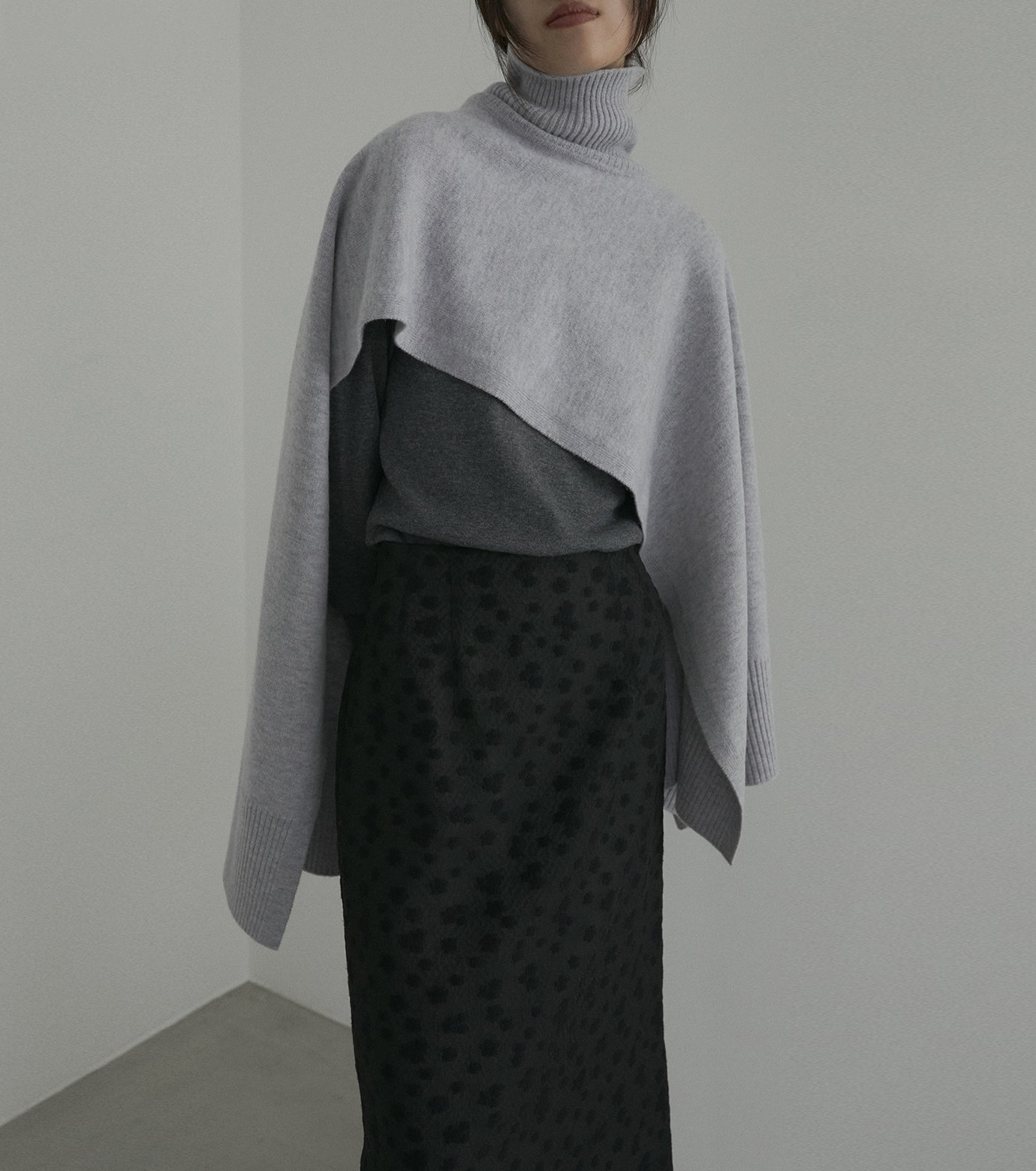 【美品】LE CIEL BLEU ルシェルブルー ミリタリー ケープ ポンチョ ル シェル ブルー - LE CIEL BLEU | Asymmetry Cape-Light