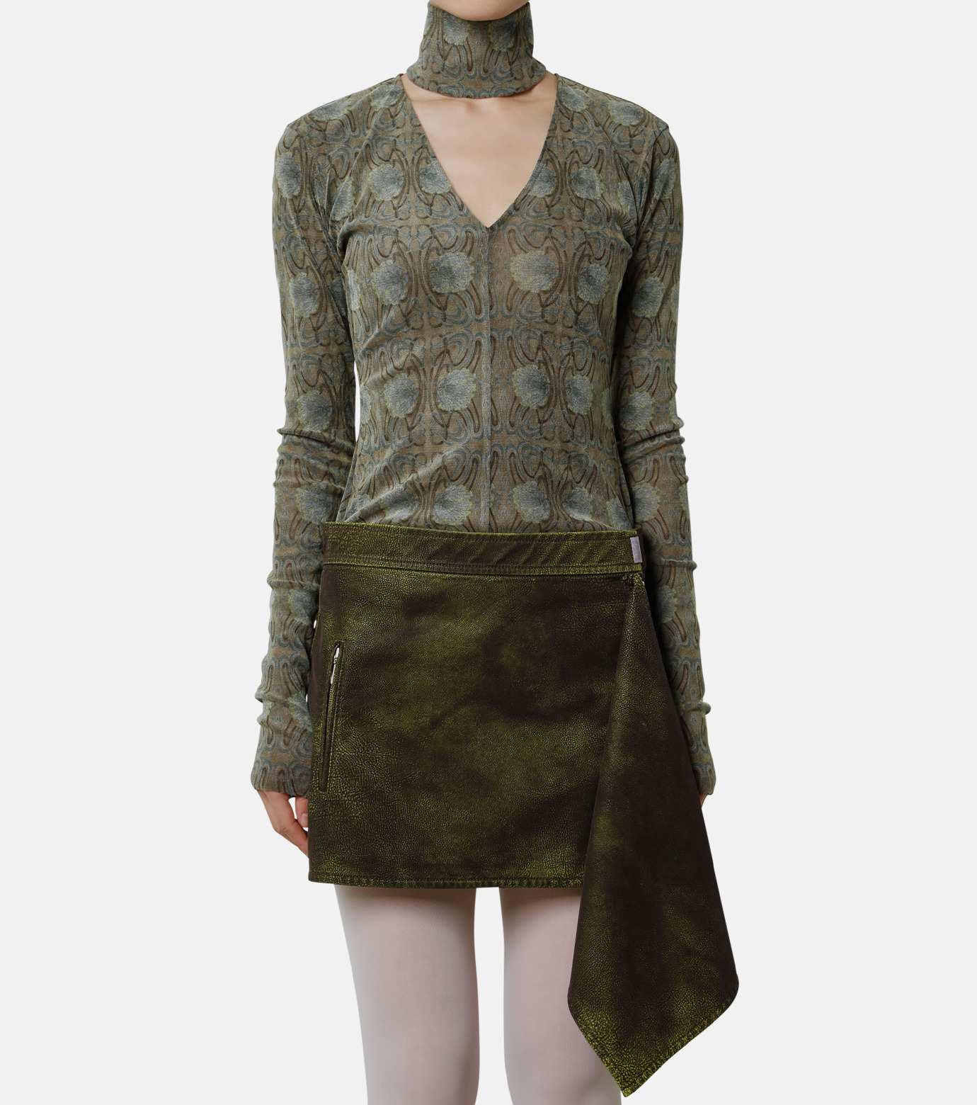 IRENE Flocky Print Highneck Teeグレー38新品 IRENE Flocky Print Highneck Teeグレー38新品
