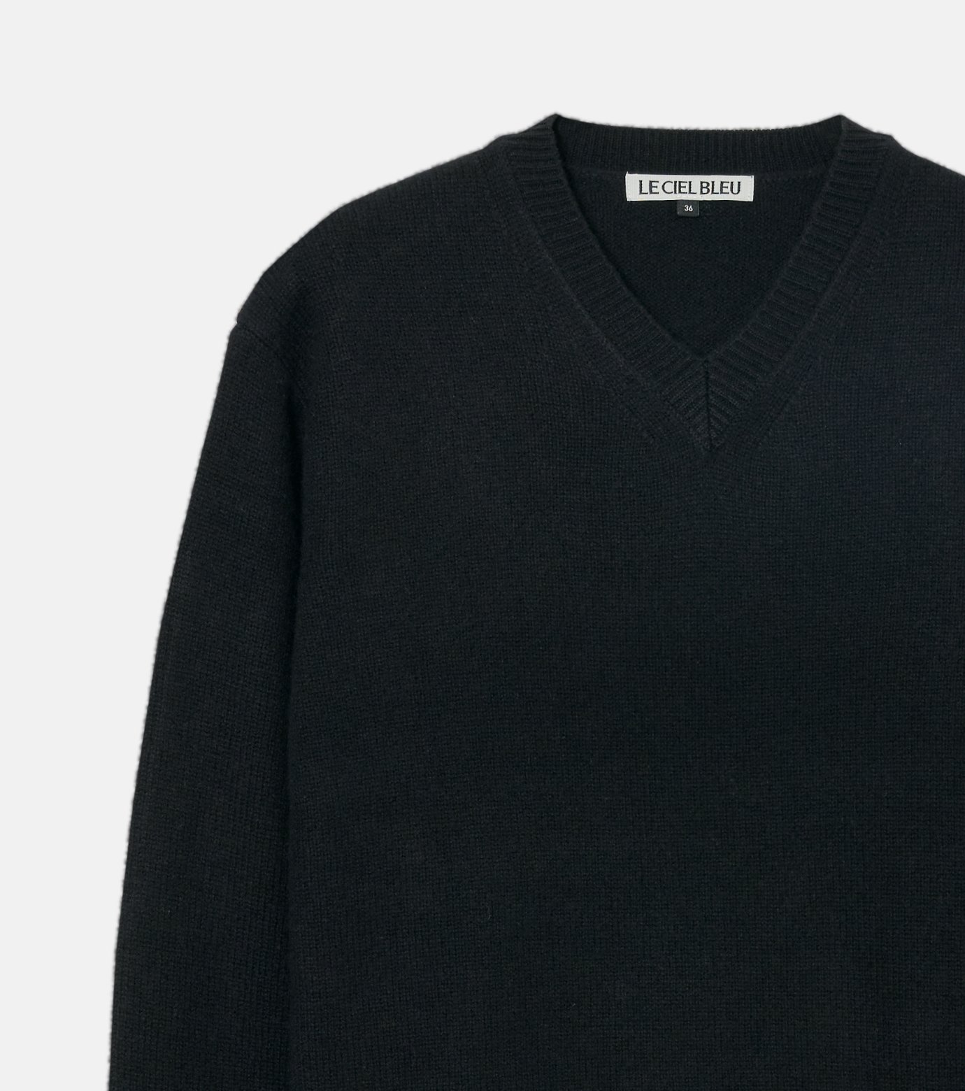 ル シェル ブルー - LE CIEL BLEU | V-Neck Knit | RESTIR リステア