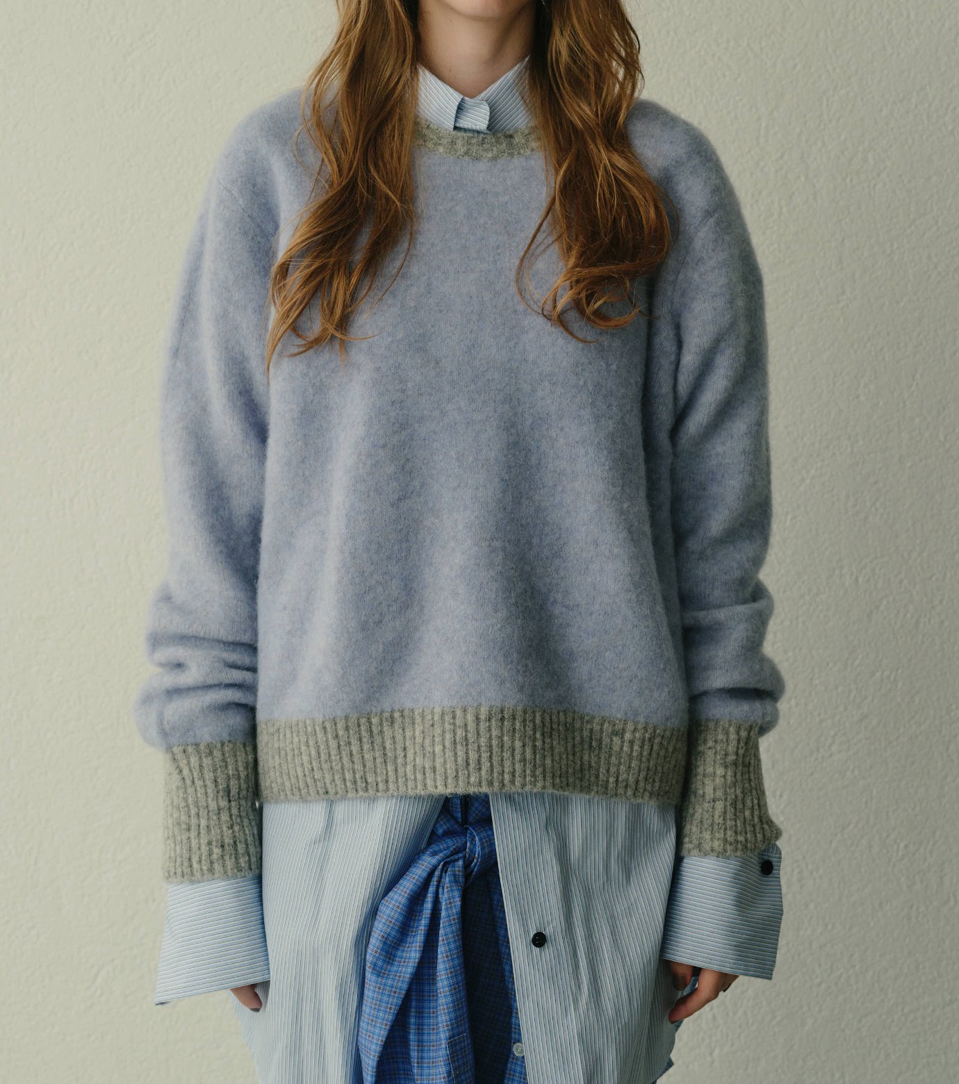 ル シェル ブルー - LE CIEL BLEU | Color-Contrast Roundneck