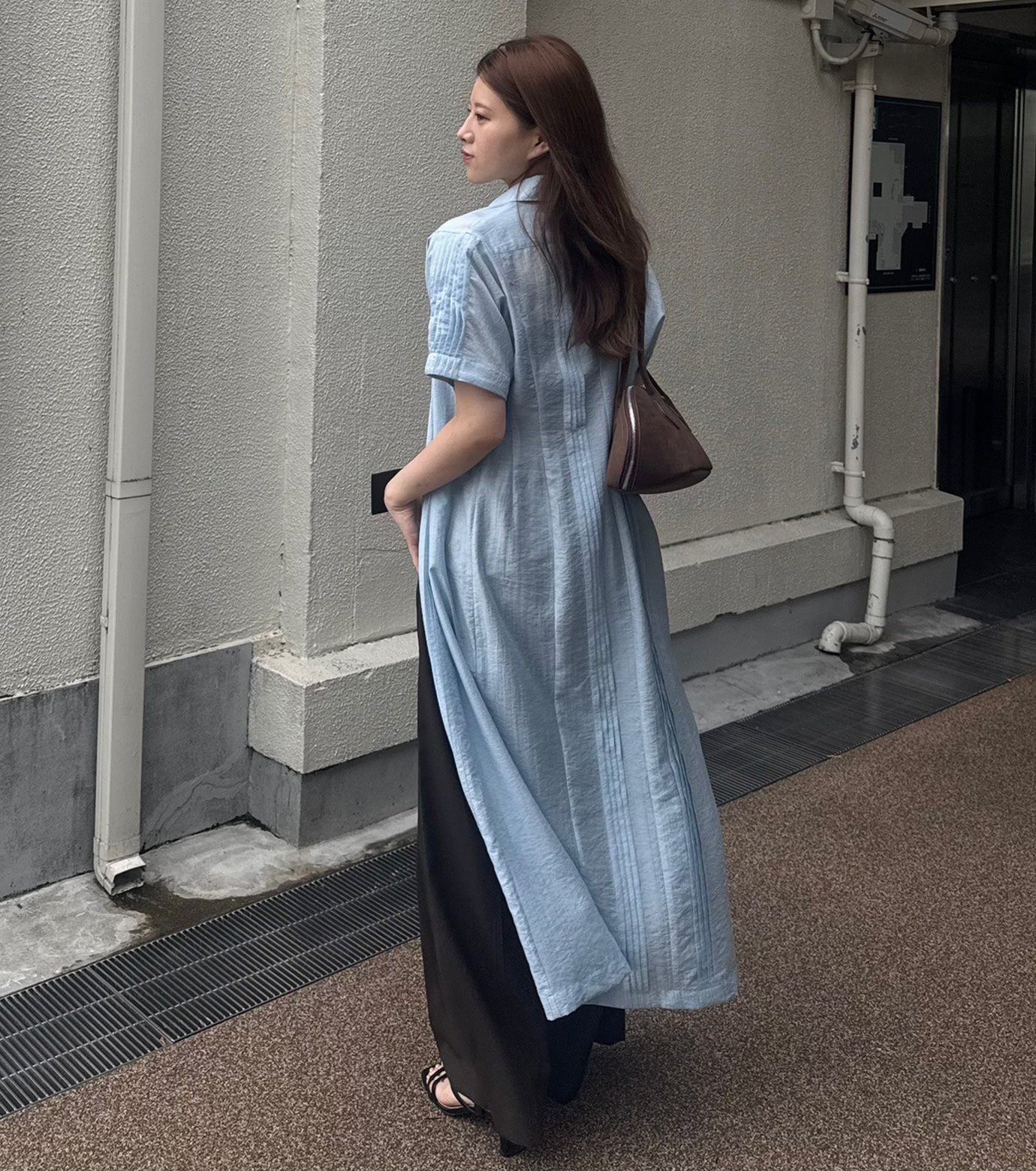 25AW【LE CIEL BLUE】プレイフルディテールロングスリーブ ル シェル ブルー - LE CIEL BLEU | Pleated Dress-Light | RESTIR