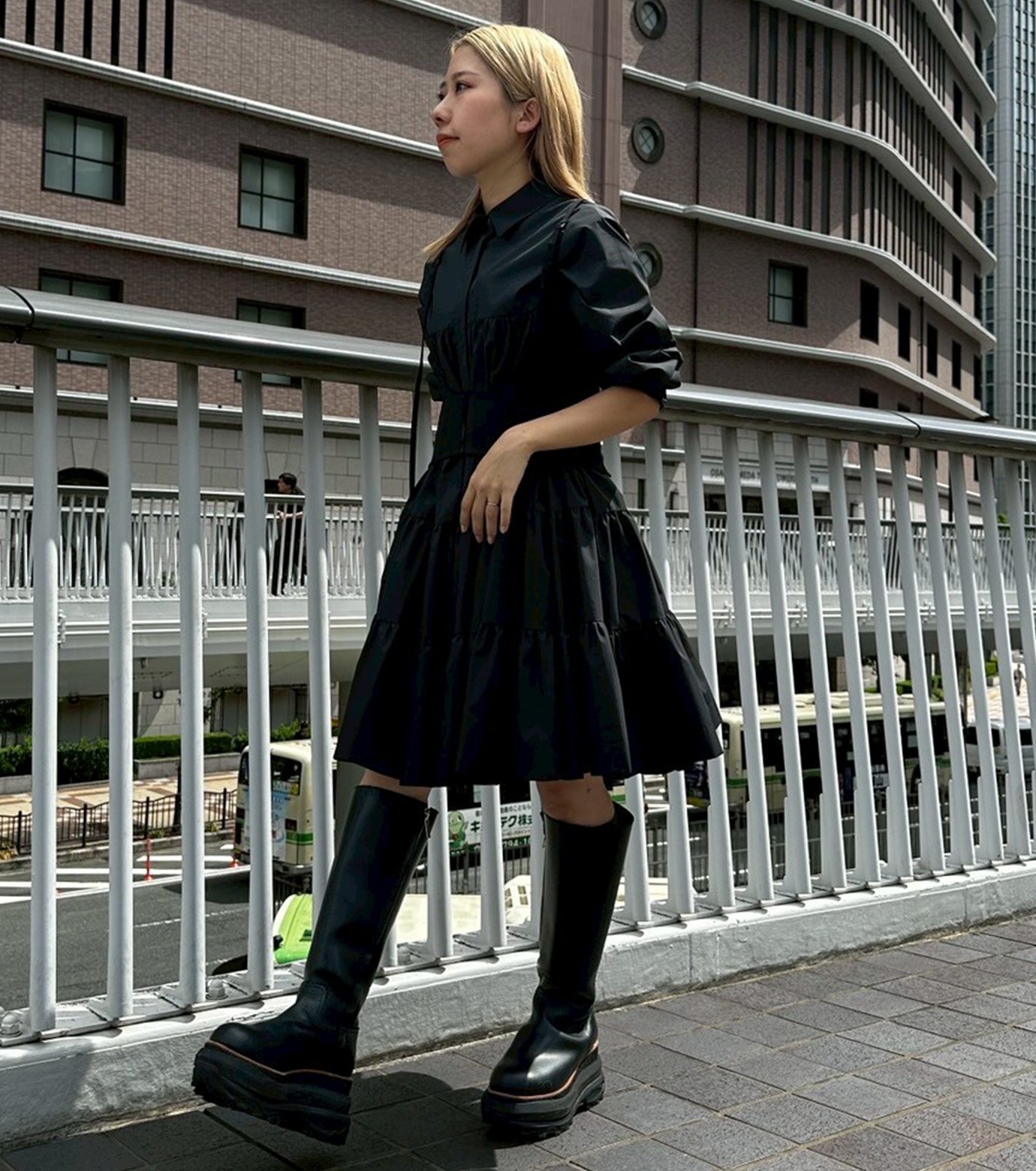 ル シェル ブルー - LE CIEL BLEU | Dramatic Gathered Shirt | RESTIR