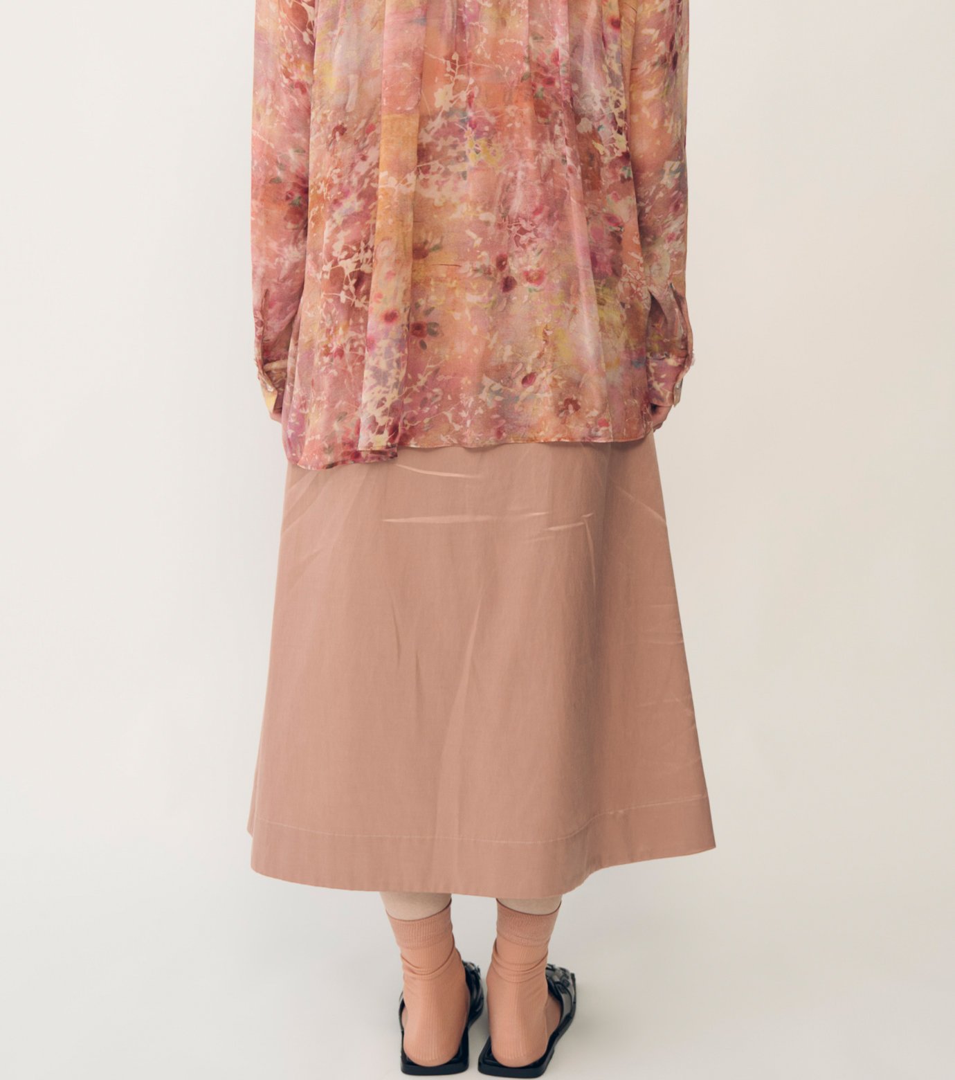 即完売商品！IRENE★アイレネ★スラッシュトラウザー アイレネ - IRENE | Hollow Out Satin Skirt-Gray-34の通販