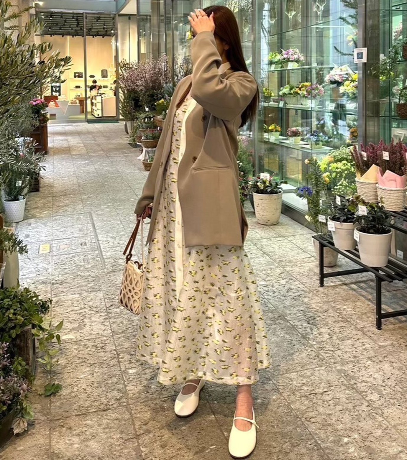 【LISE CHARMEL】新作ベスト★Feerie Couture ル シェル ブルー - LE CIEL BLEU | Flower Jacquard | RESTIR