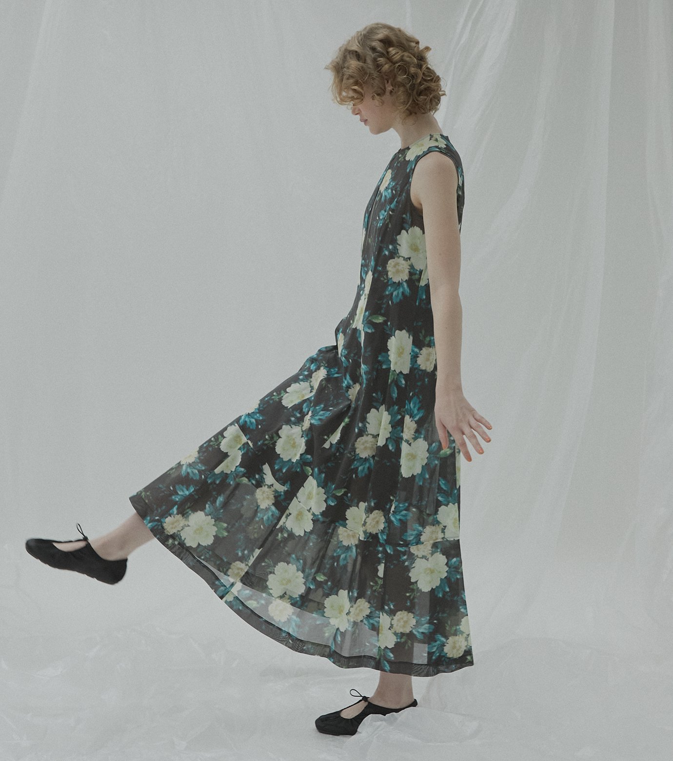ル シェル ブルー - LE CIEL BLEU | Vintage Floral Maxi