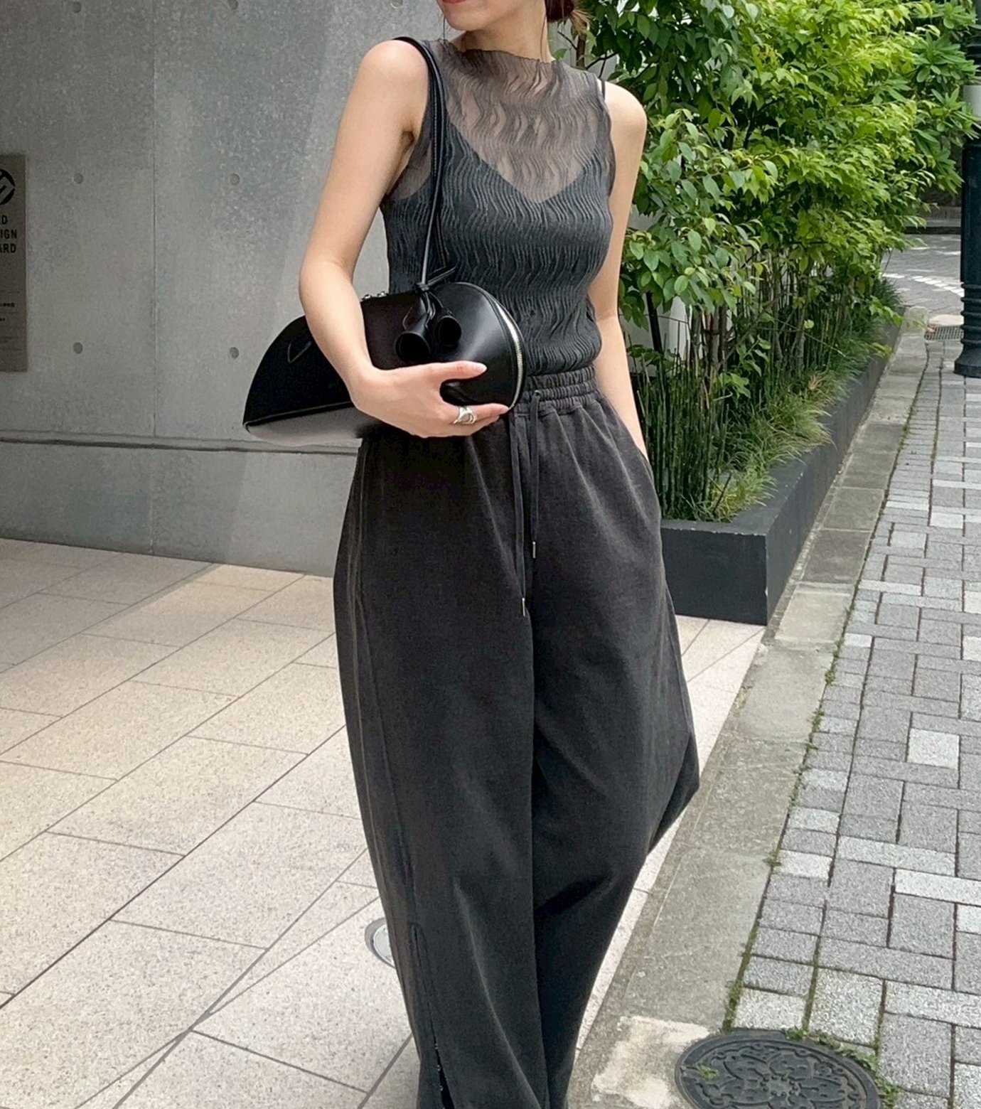 IRENE Tweed Knit Tops チャコールグレー IRENE Tweed Knit Tops チャコールグレー