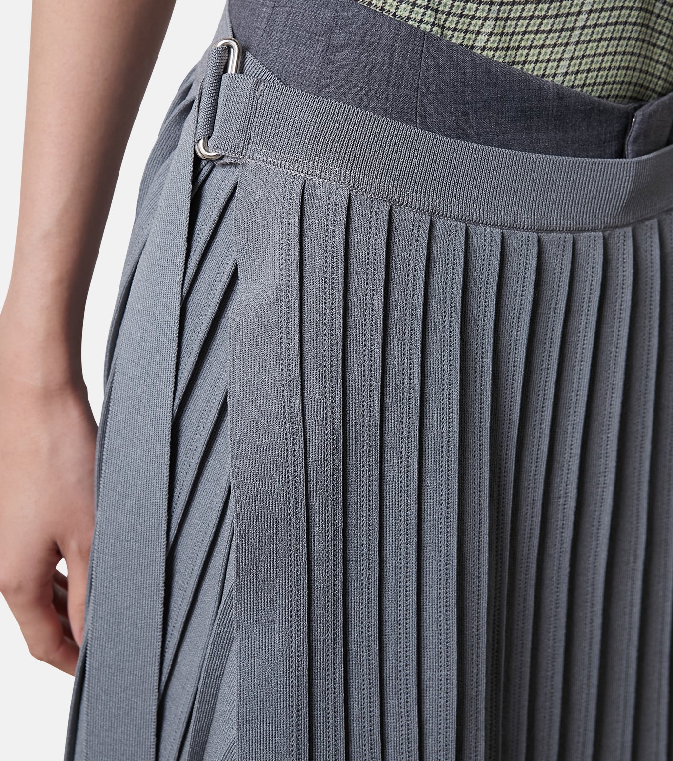 IRENE アイレネ　スカート アイレネ - IRENE | Knit Pleats Skirt-Gray-36の通販 | RESTIR