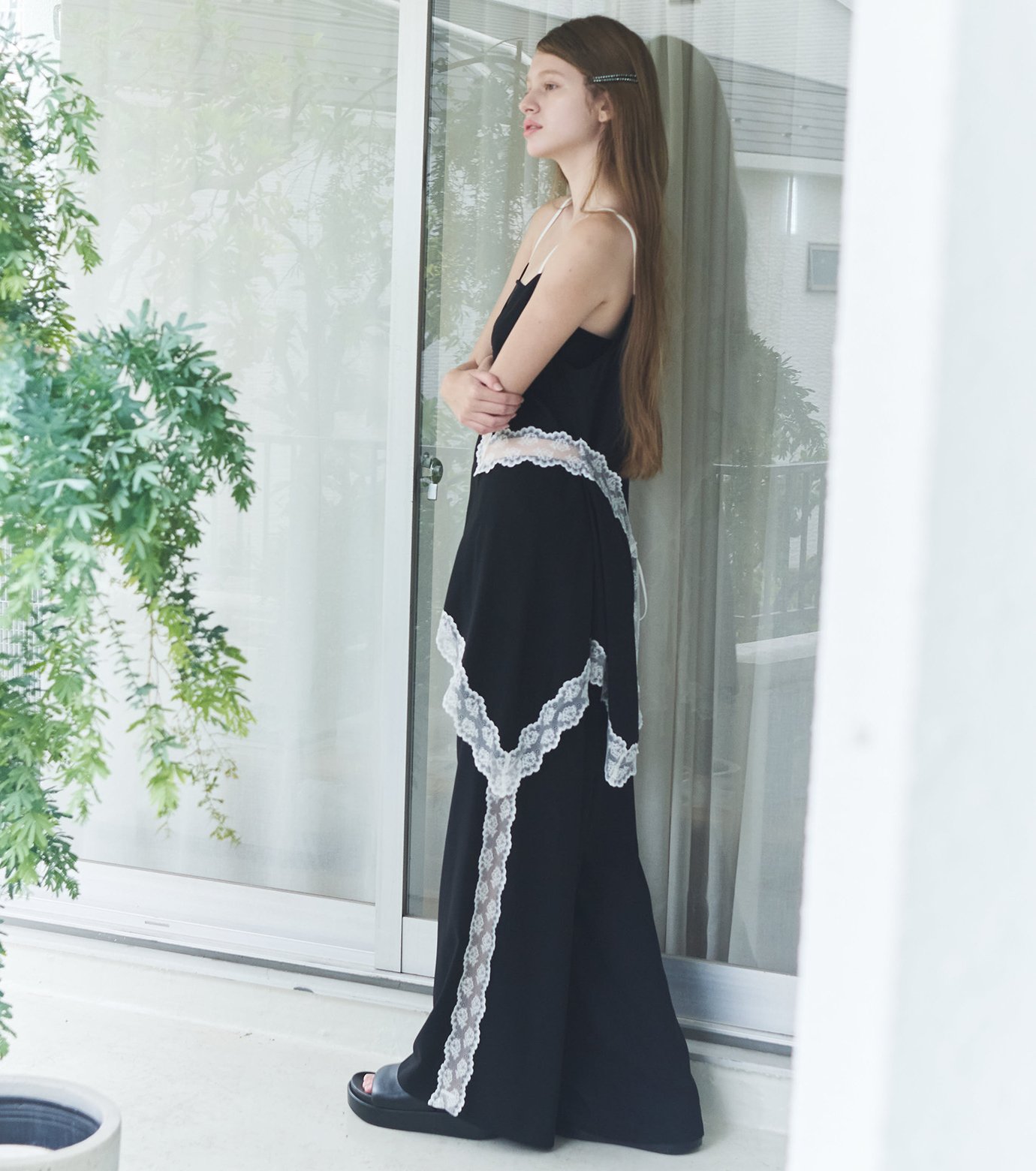 ル シェル ブルー - LE CIEL BLEU | Side Lace-Trim Jogger | RESTIR