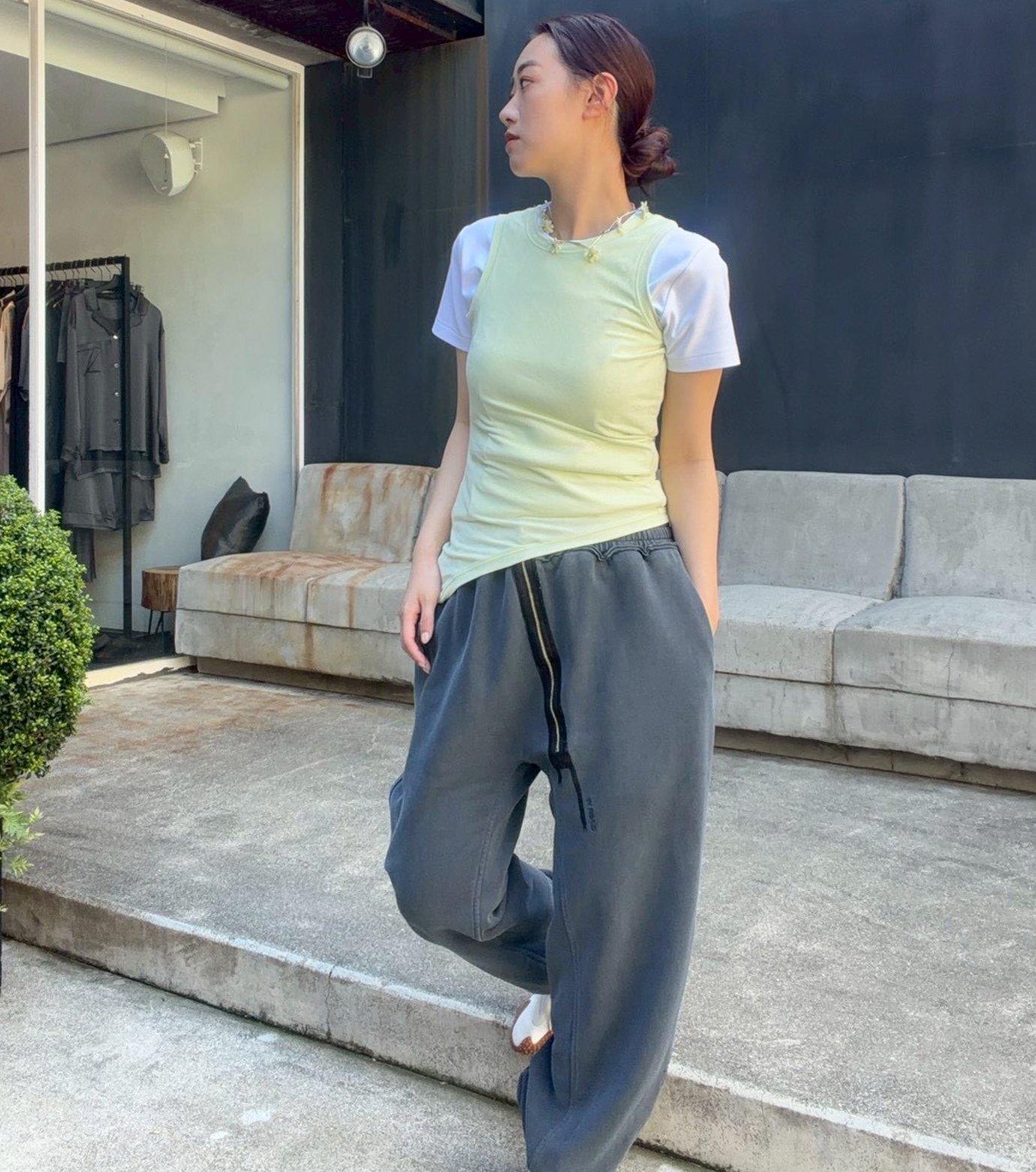 ル シェル ブルー - LE CIEL BLEU | Velour Cut-Out Tank-Light