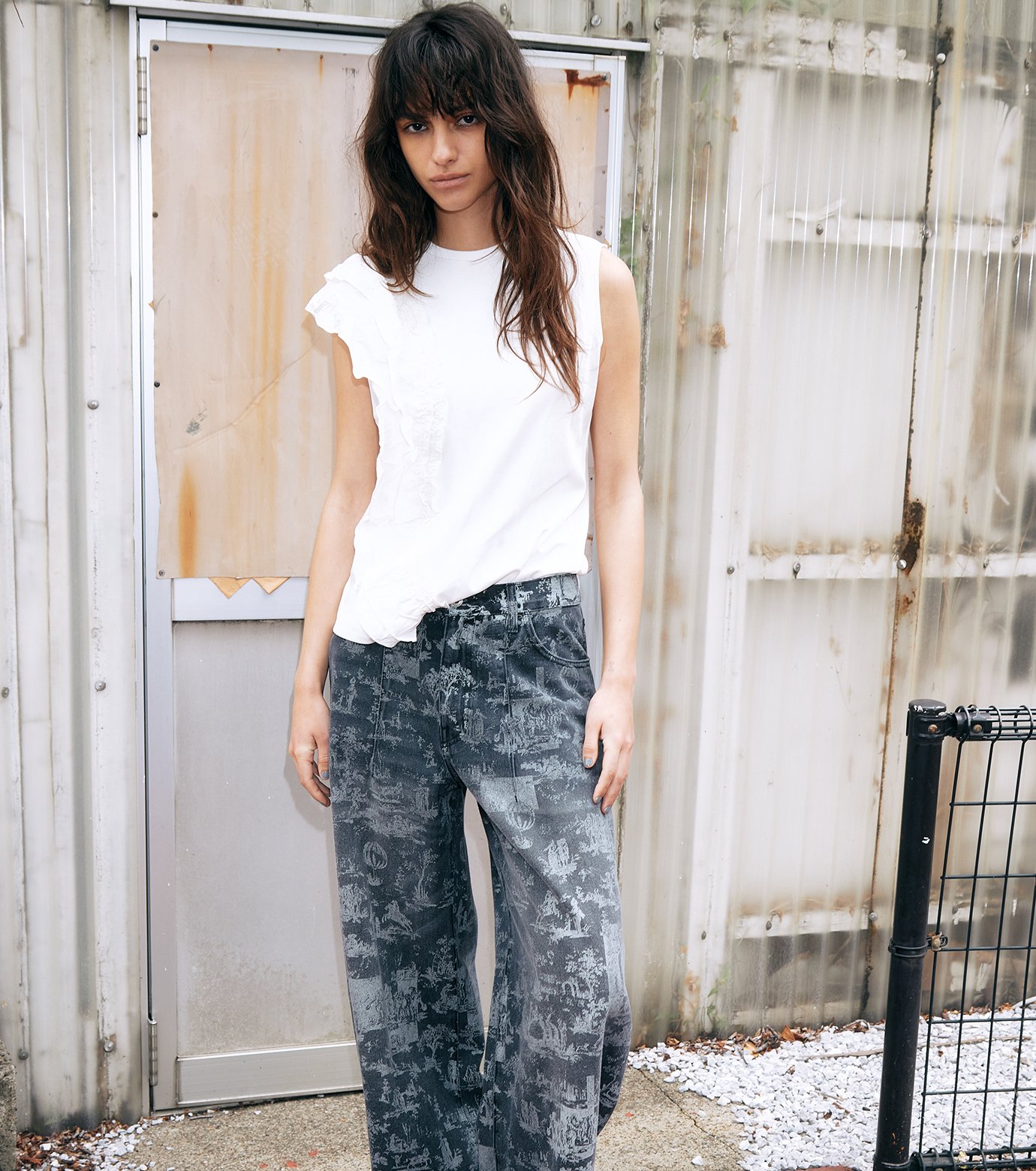 ル シェル ブルー - LE CIEL BLEU | Ruffle Detail Sleeveless