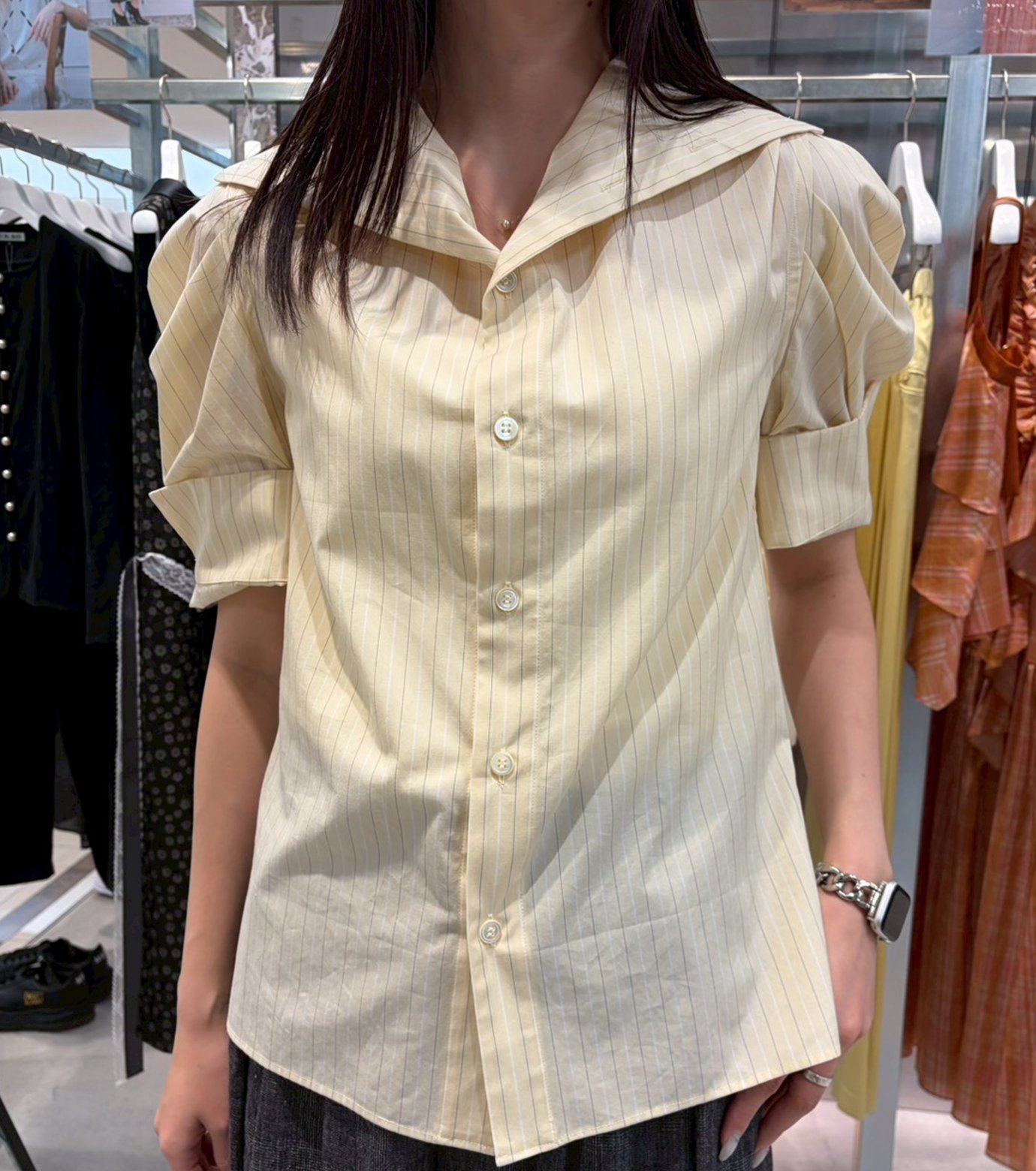 アイレネ - IRENENNE | Tuck-Sleeve Short Sleeve Shirt-Light 
