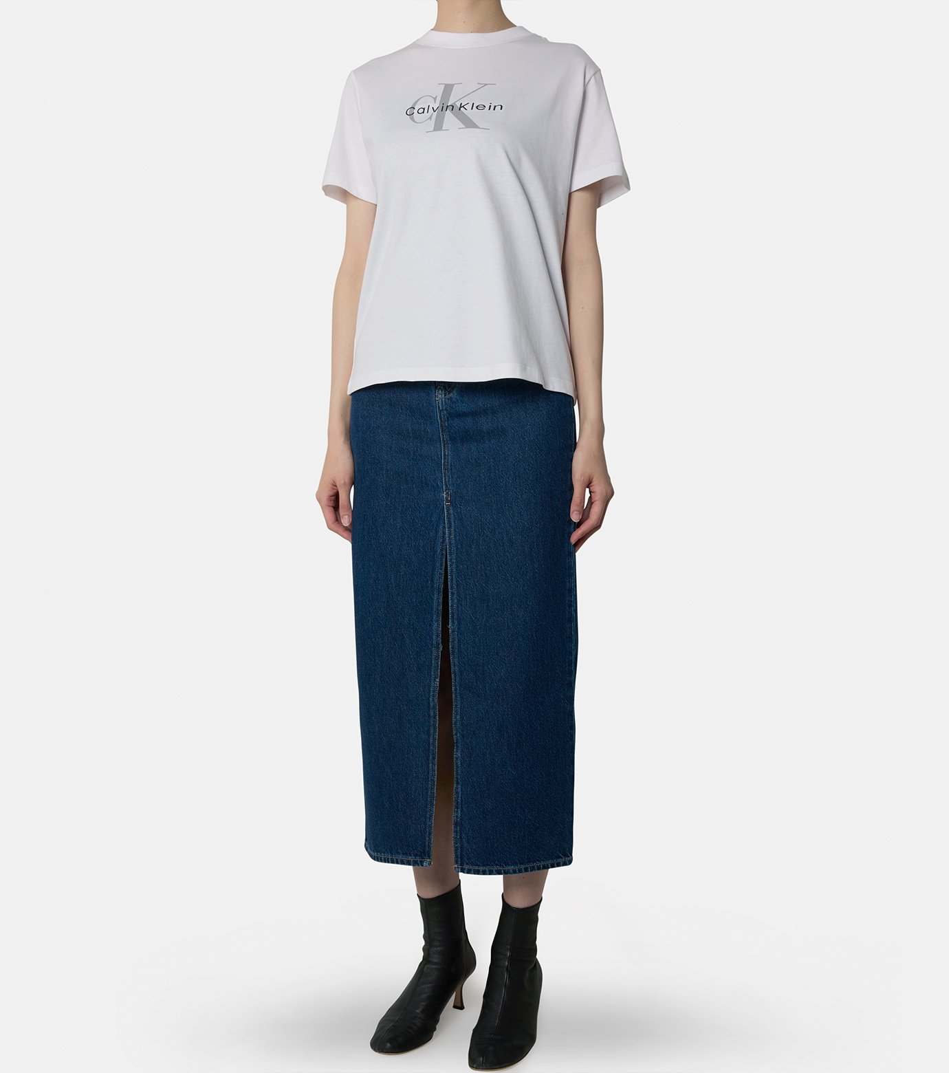カルバンクライン   Jeans Monologo ノースリーブ 楽天市場】【処分クーポンで10％OFF】カルバンクラインジーンズ