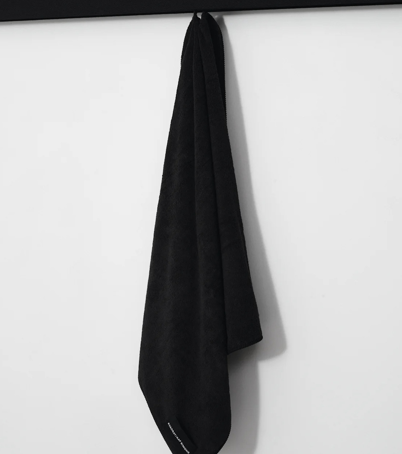 クヴァドラ / ラフ シモンズ - KVADRAT / RAF SIMONS