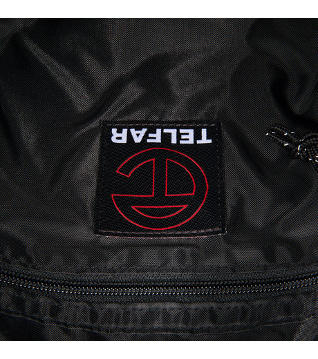 【新品】 テルファー × イーストパック ダッフルバッグ 黒　Mサイズ Amazon.co.jp: EASTPAK STATION + DUFFEL BAG (BLACK
