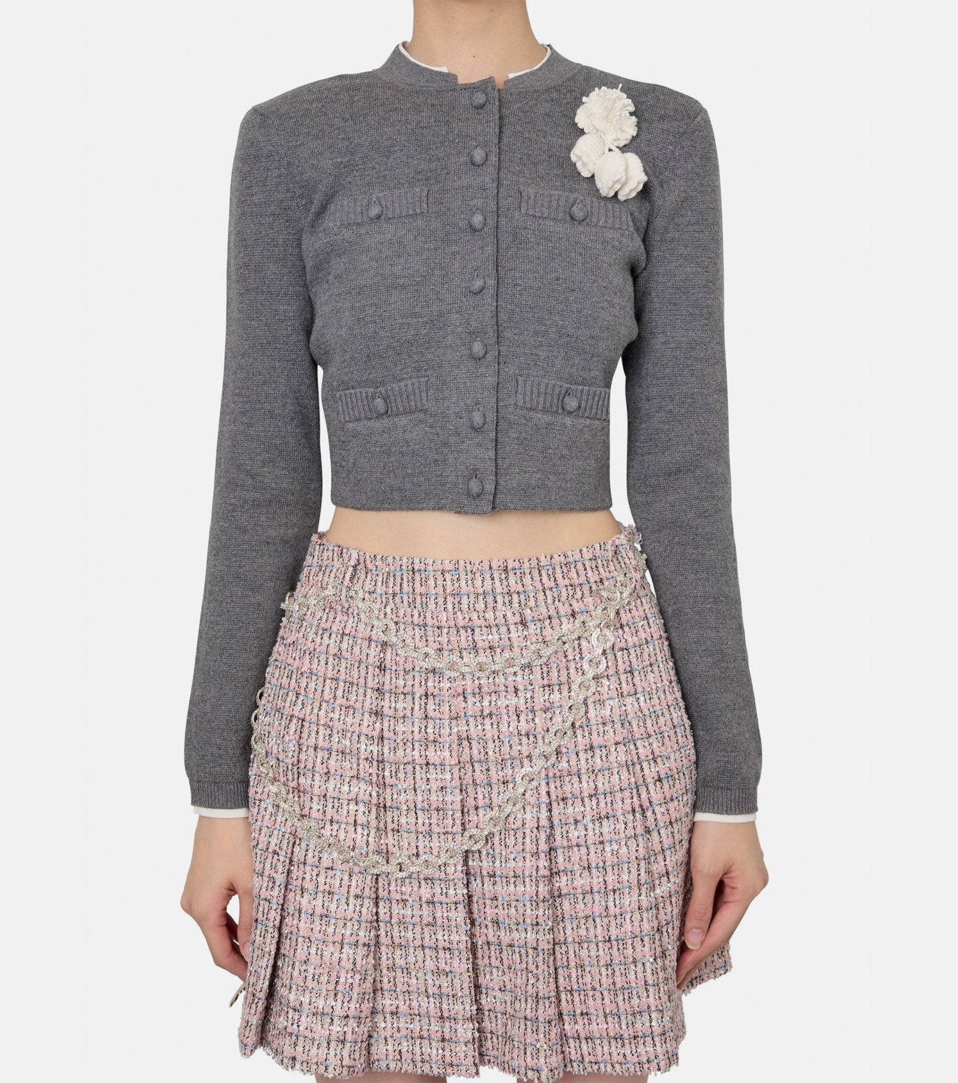 セルフポートレート - self-portrait | Grey Crochet Flower | RESTIR