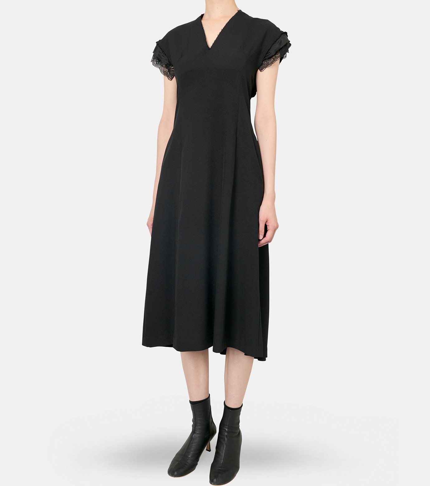 チカ キサダ - Chika Kisada | Hooked Detail Dress-Black-1の通販