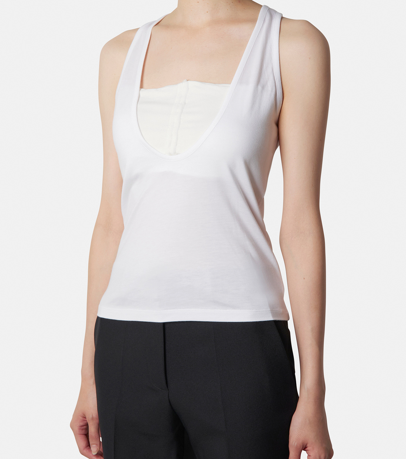 コペルニ - coperni | Deep Cut Tank Top-White-Sの通販