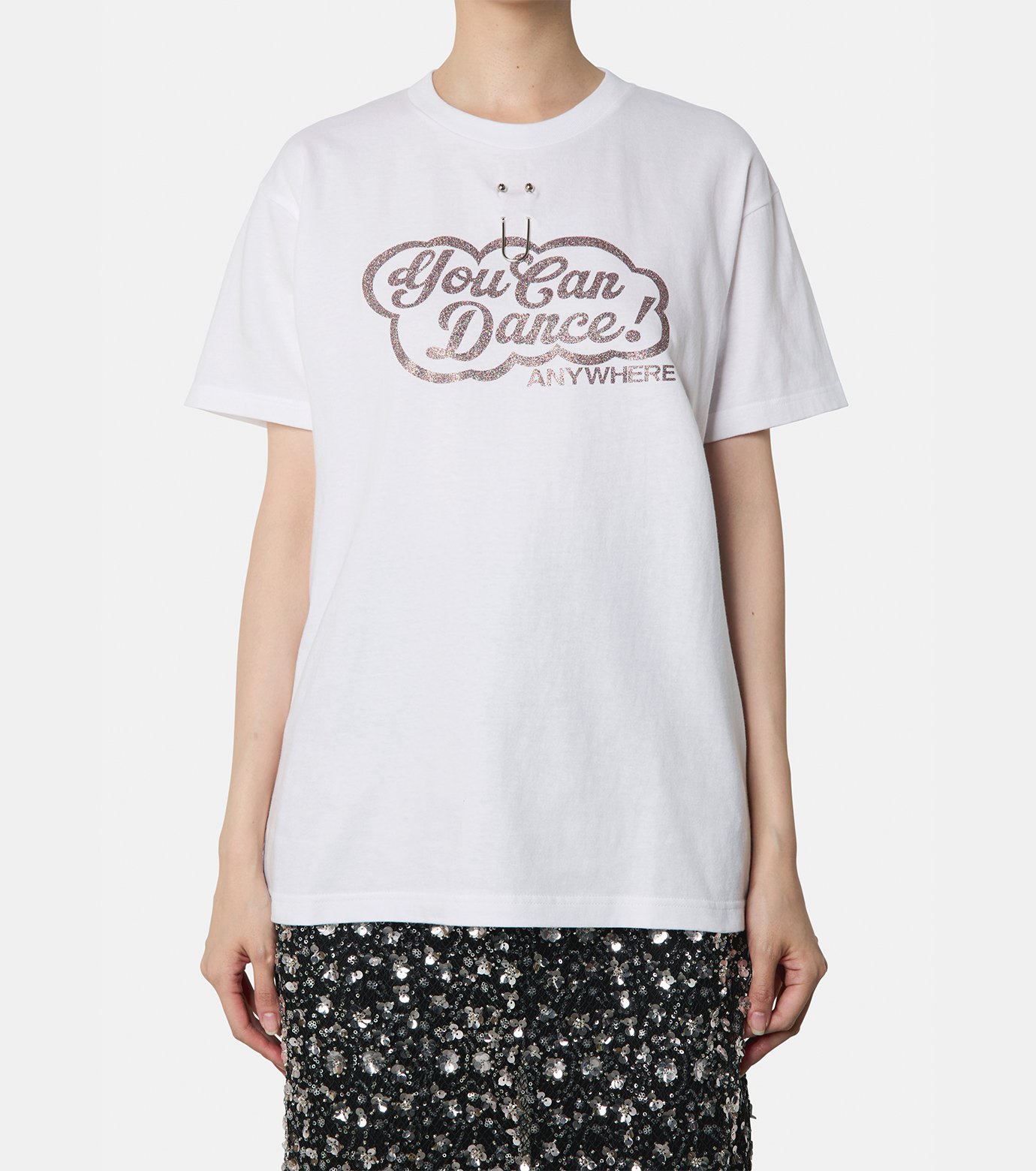 チカ キサダ - Chika Kisada | T-Shirt-White-1の通販 | RESTIR