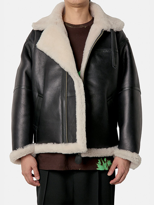 カミヤ - KAMIYA | Mouton Jacket-Black-Mの通販 | RESTIR リステア