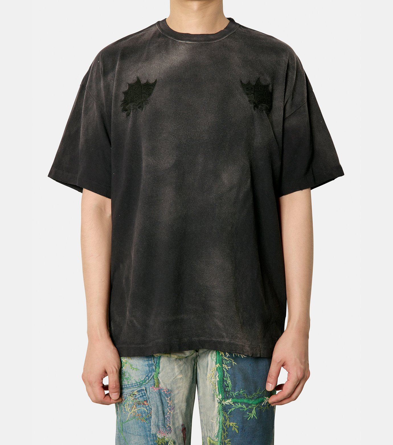 カミヤ - KAMIYA | “AGEHA” Embroidery Distressed | RESTIR