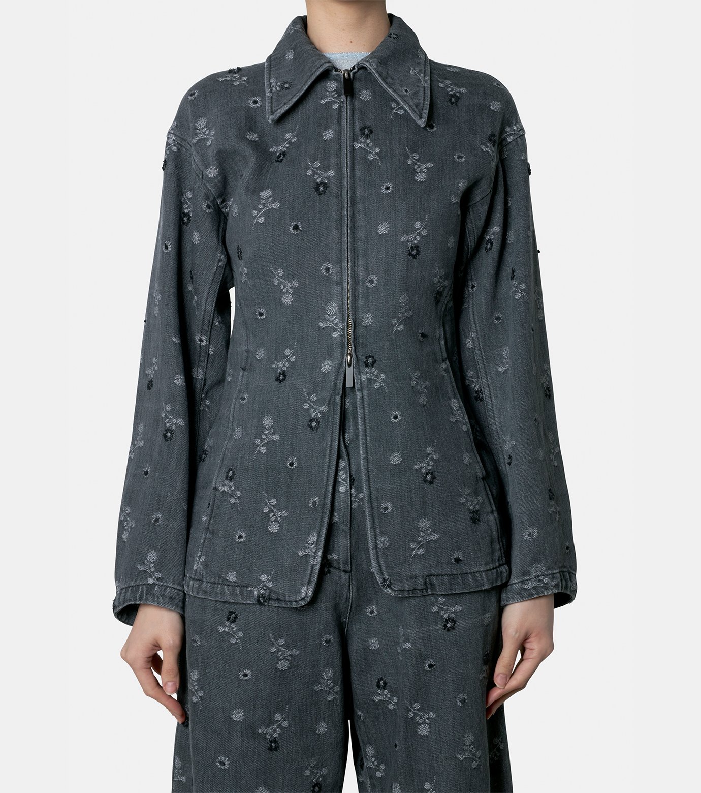 マメ クロゴウチ - Mame Kurogouchi | Flower Motif Denim | RESTIR 