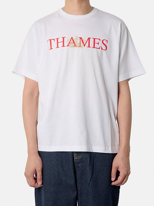 テムズ MMXX. - THAMES MMXX. | P.R. TEE-White-Lの通販 | RESTIR リステア