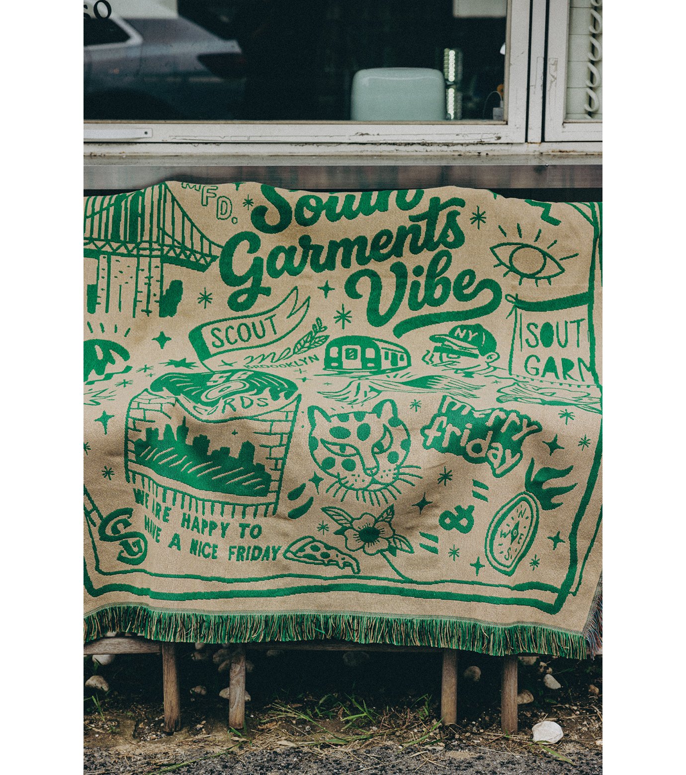 メリーフライデー - MERRY FRIDAY | Scout Light SouthGarments x