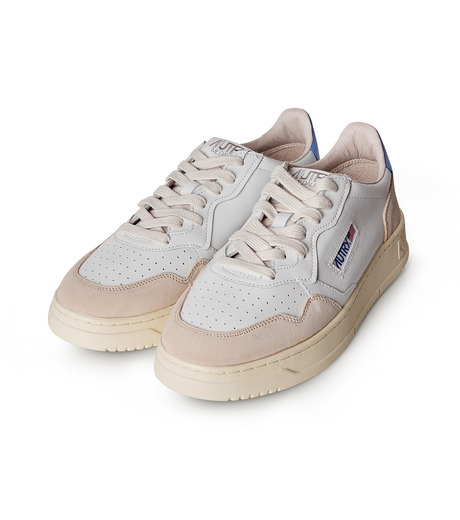 オートリー - AUTRY | MEDALIST LOW MAN-Blue-39の通販 | RESTIR リステア