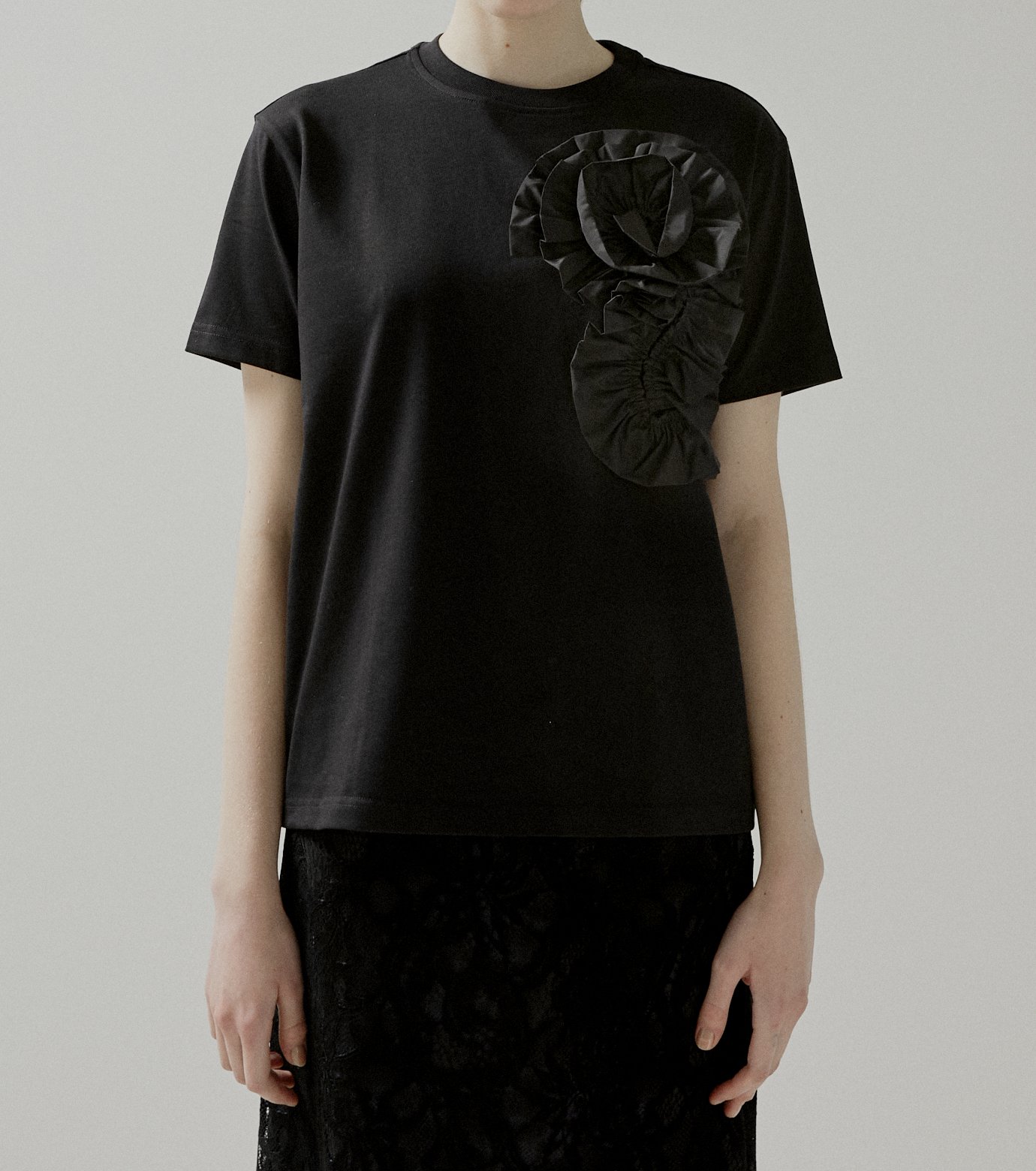 Kinoko 希少✨ ヴィヴィアーノ Ruffle T-shirt Kinoko様専用 希少✨ ヴィヴィアーノ Ruffle T-shirt - メルカリ