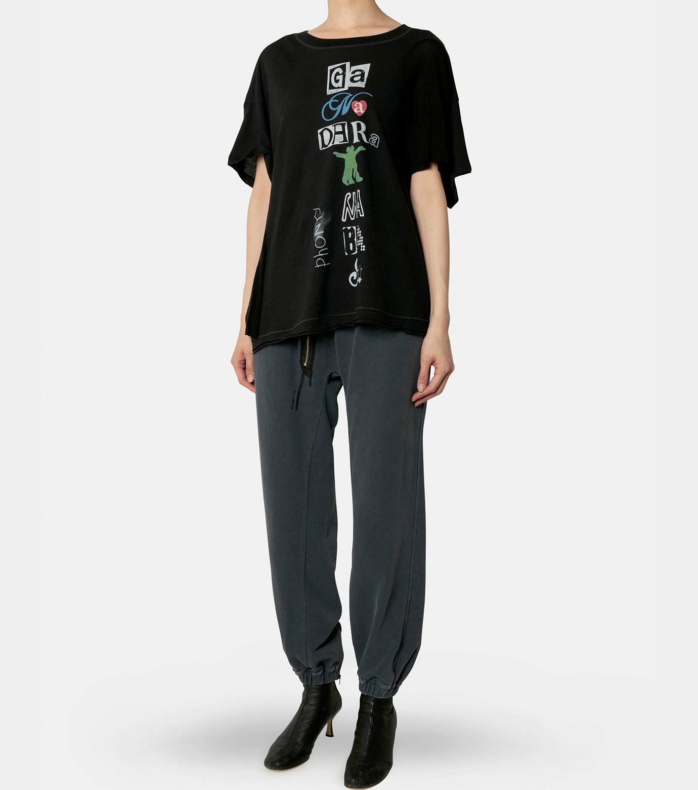 オープンワイワイ - OPEN YY | Scoop Neck Phonetic Tee-Black-Sの通販
