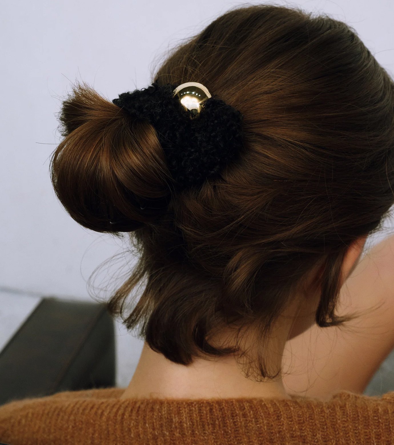 ヘイップ - heyep | Ball Faux Fur Scrunchie Medium-Black-Fの